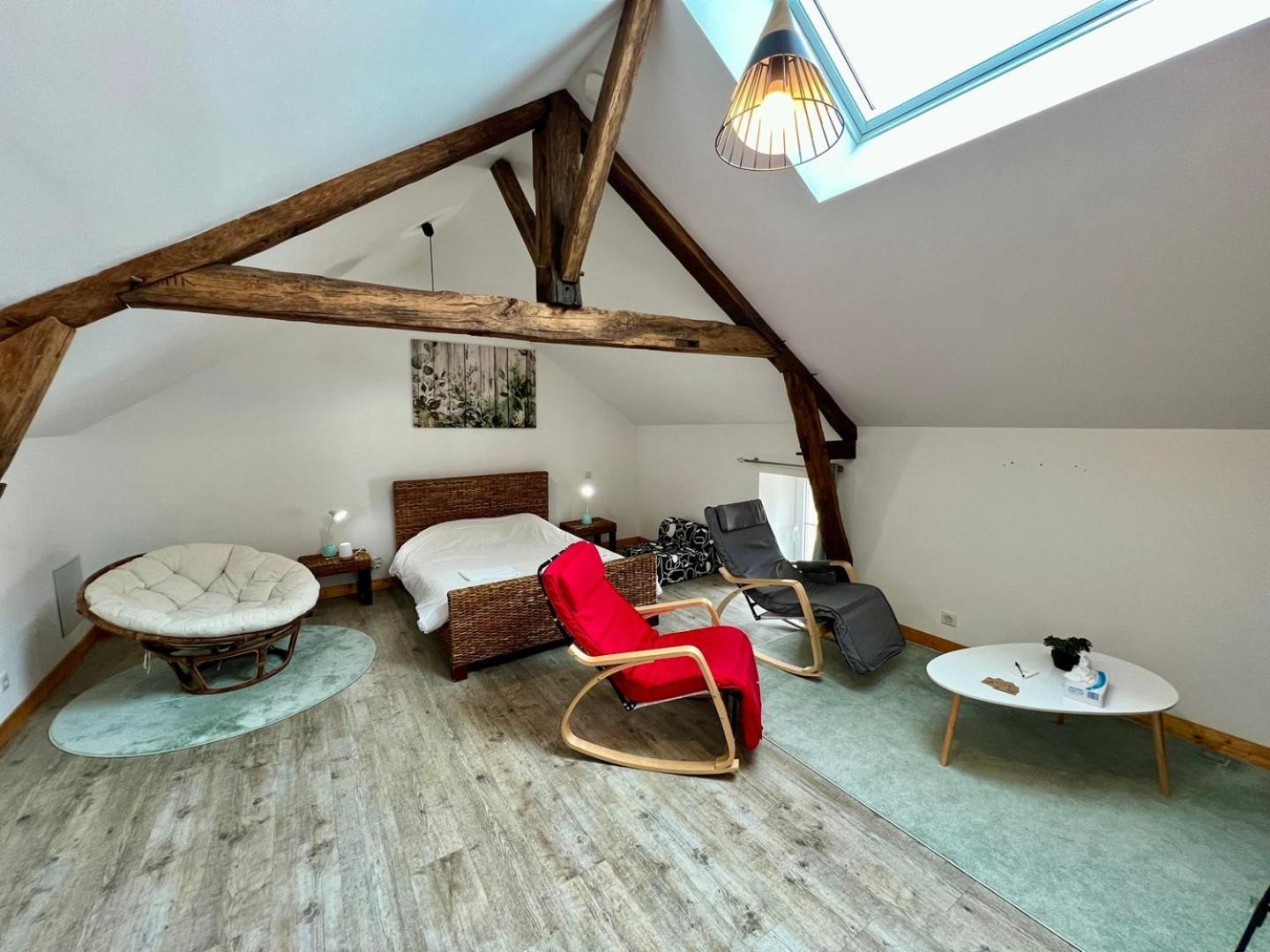 Chez Marcel - Maison 3 Chambres Люсак-ле-Шато Экстерьер фото